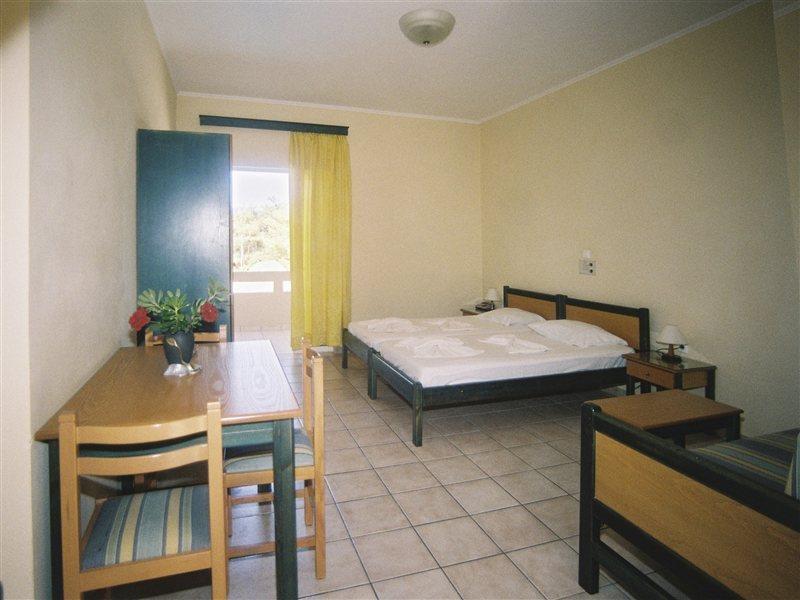Inea Hotel & Suites Agioi Apostoli  外观 照片