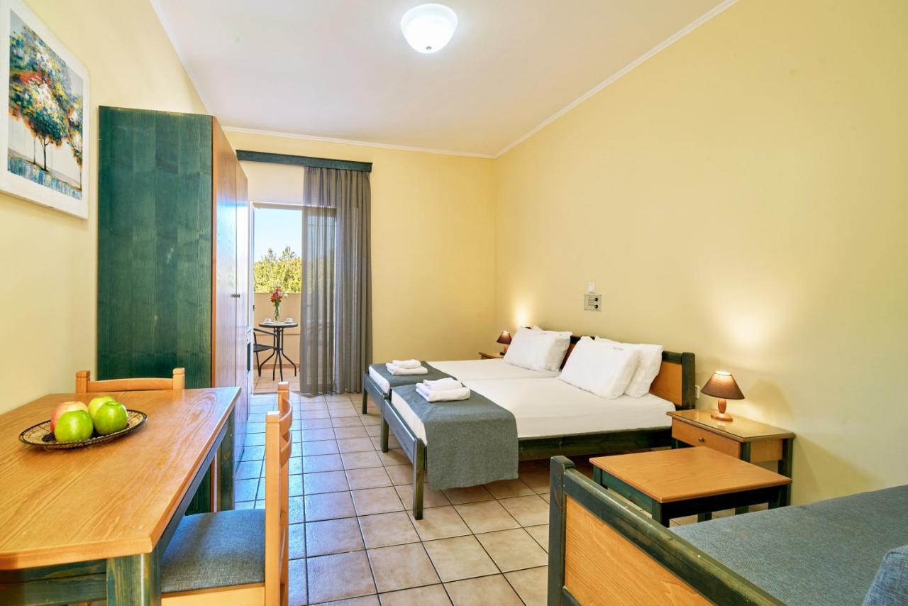 Inea Hotel & Suites Agioi Apostoli  外观 照片