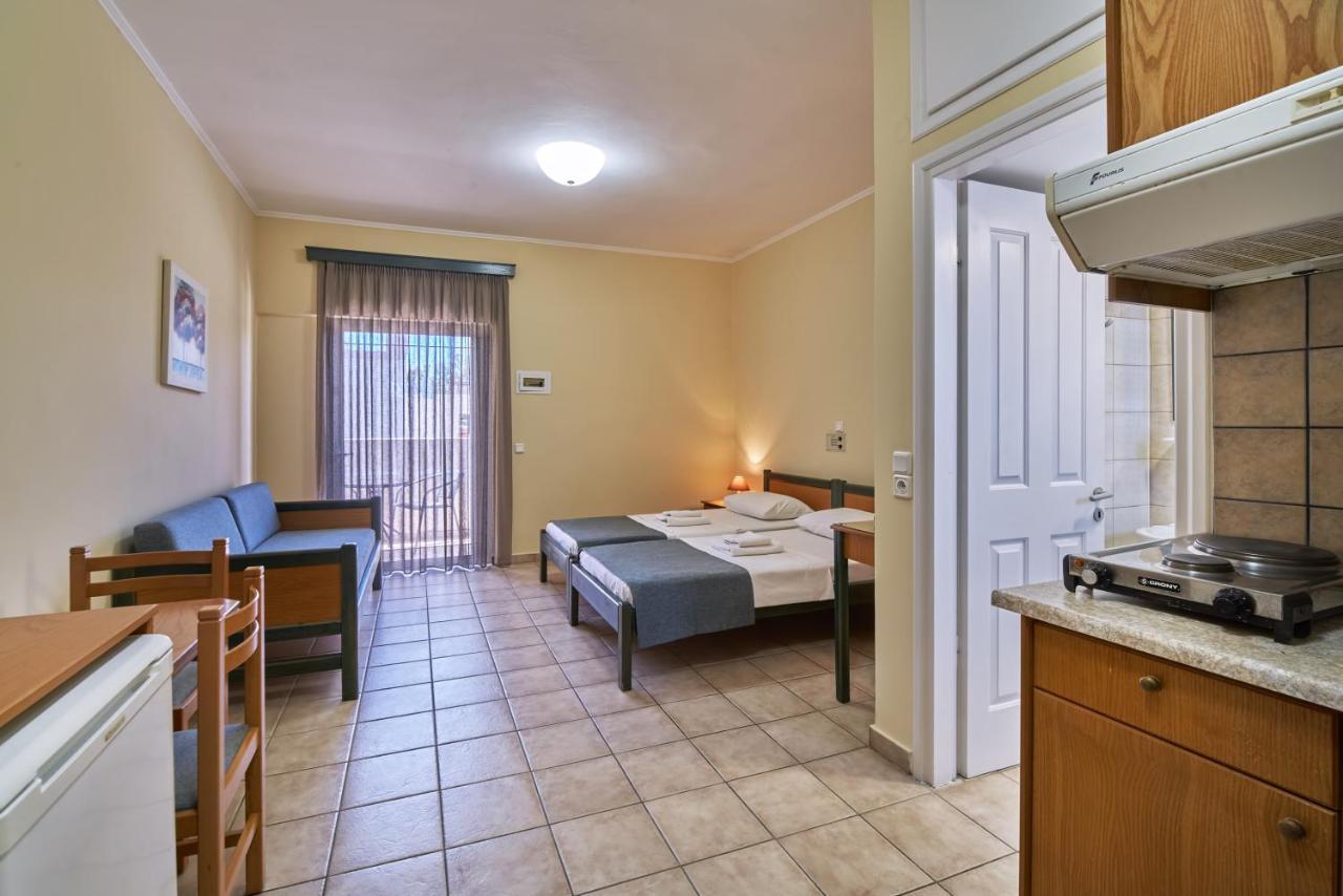 Inea Hotel & Suites Agioi Apostoli  外观 照片